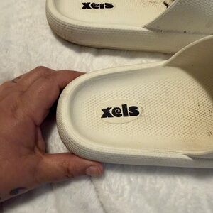 Xels Cream Slide Sandals
